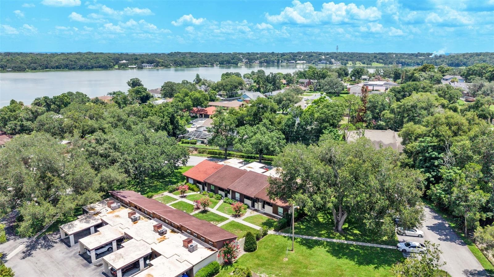 Condominium at 11 EL RECODO #11, LAKELAND, photo 45 of 48