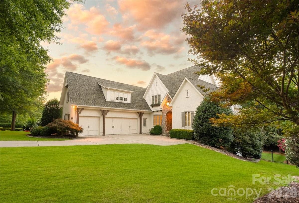 A timeless first impression begins long before you step through the front door. - Charlotte