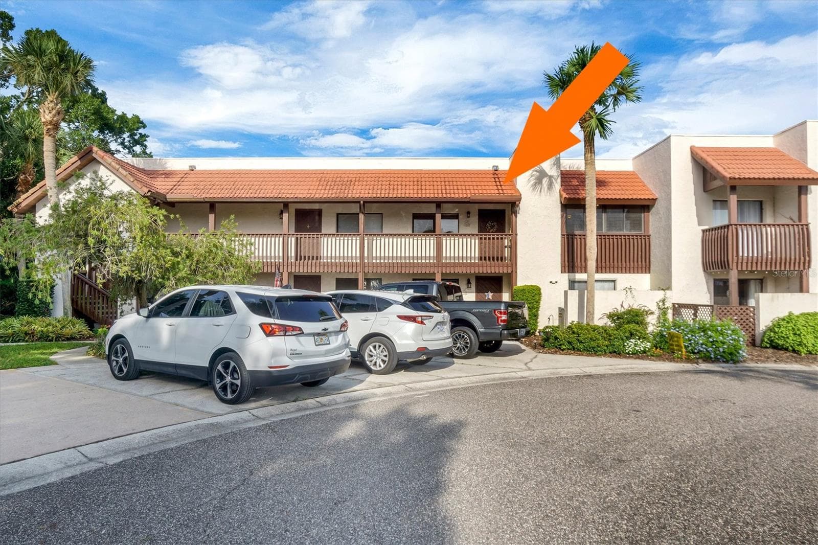 10202 VILLAGE DR #22