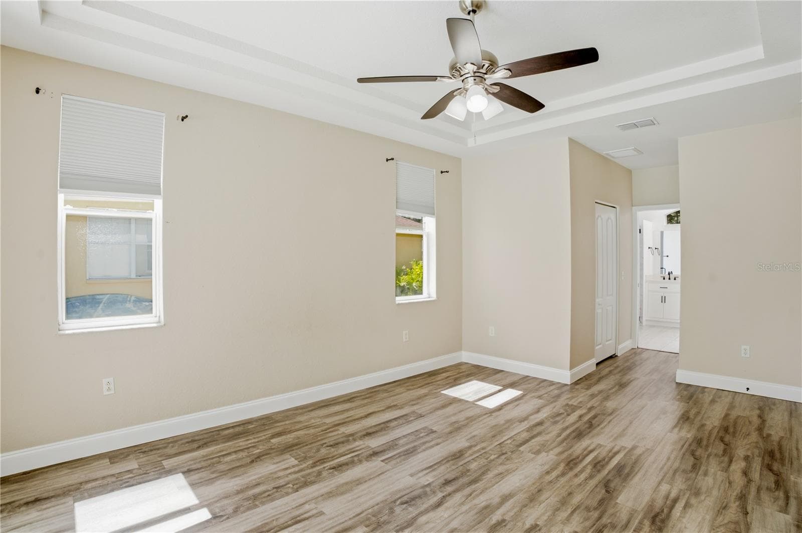 PRIMARY SUITE - 1710 BROOKSTONE WAY, PLANT CITY