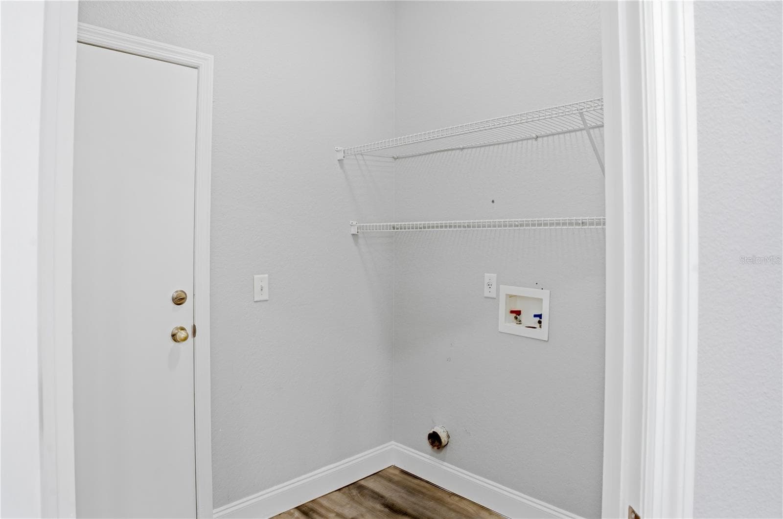 LAUNDRY - 1710 BROOKSTONE WAY, PLANT CITY