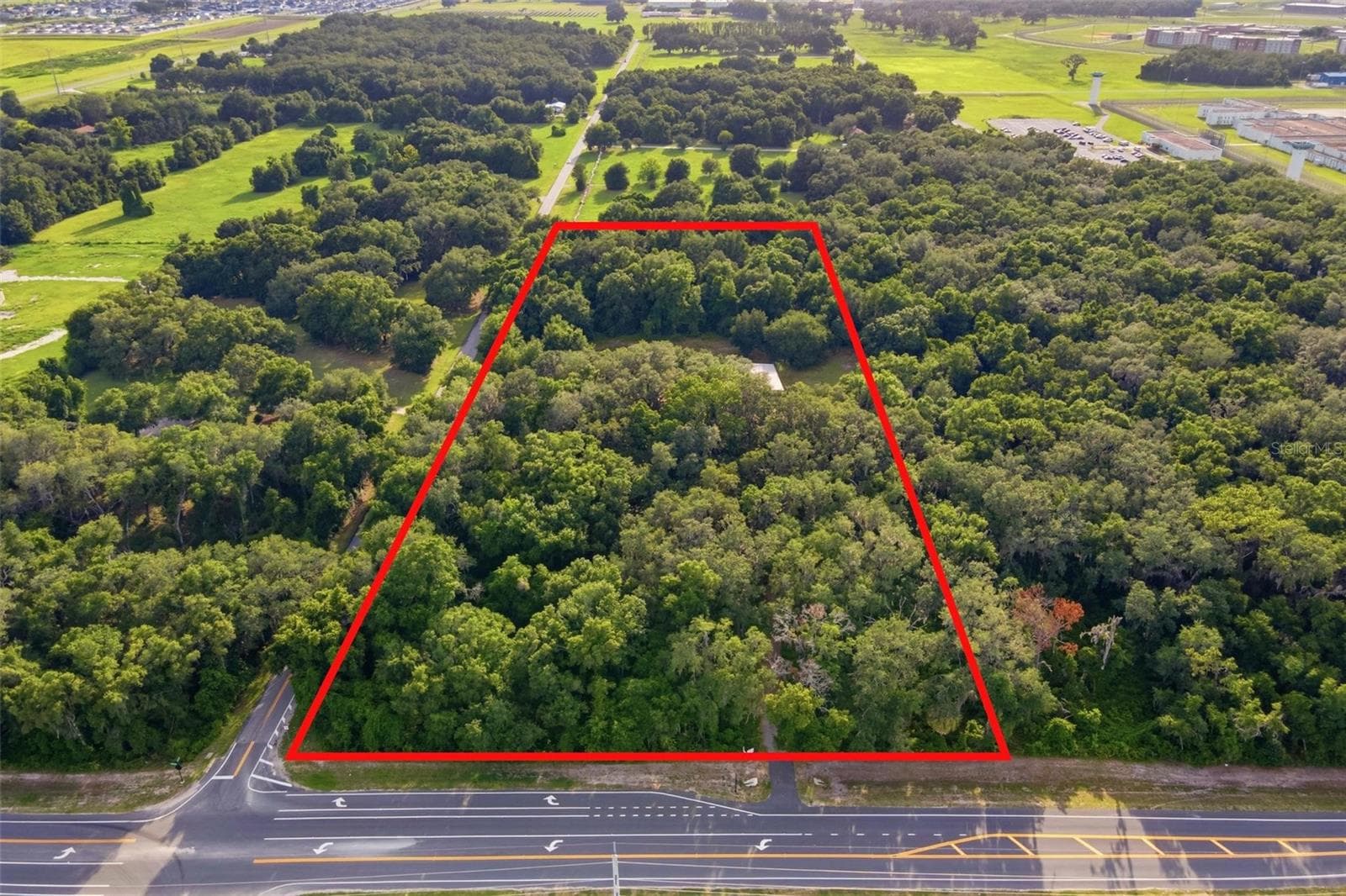 7112 MARSH BEND TRL