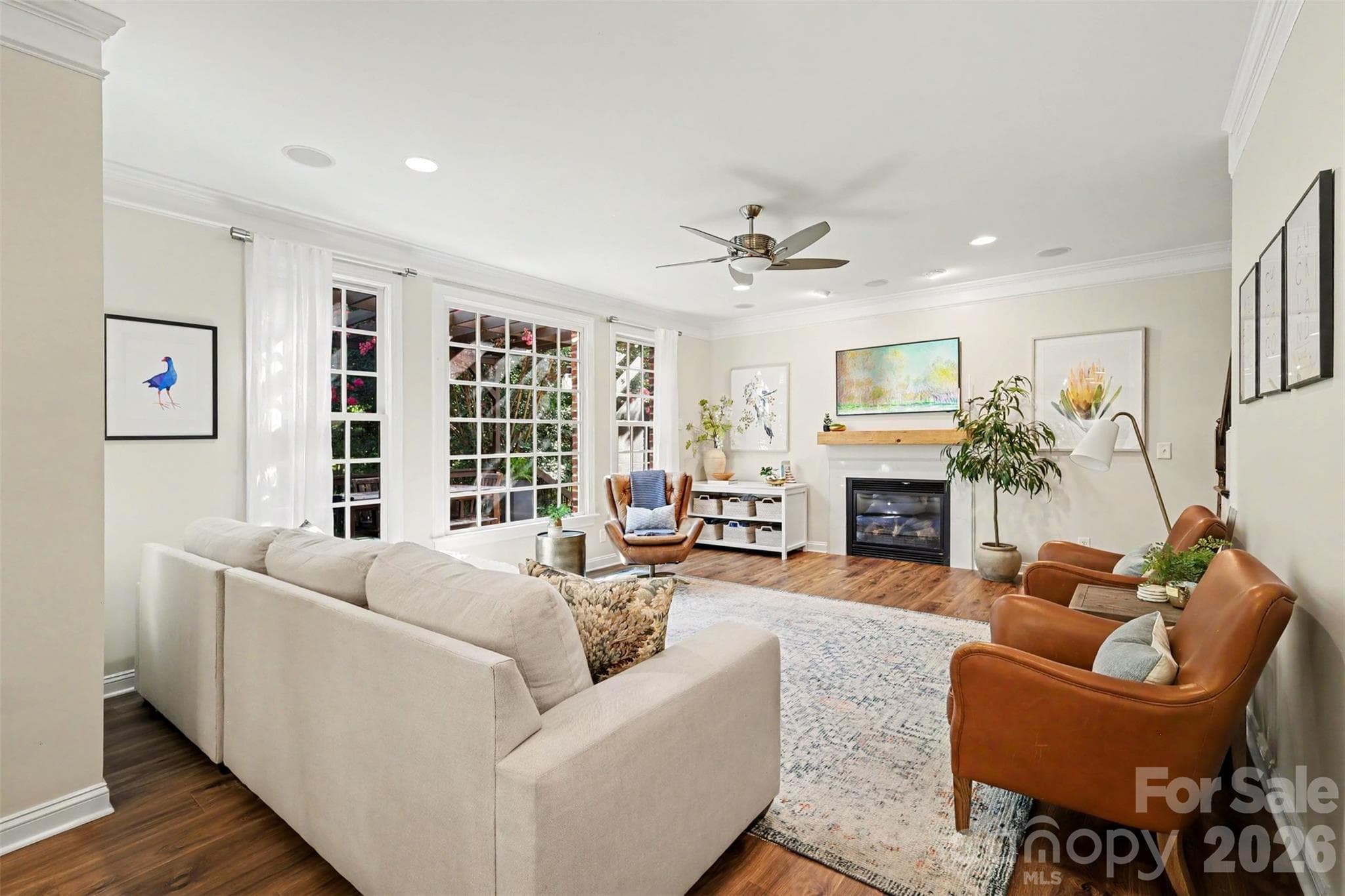 Single Family Residence at 16619 Flintrock Falls Lane, Charlotte, photo 12 of 48