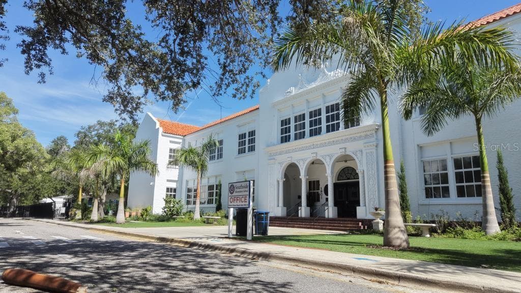 Southside Elementary School - 1850 MAGNOLIA ST, SARASOTA
