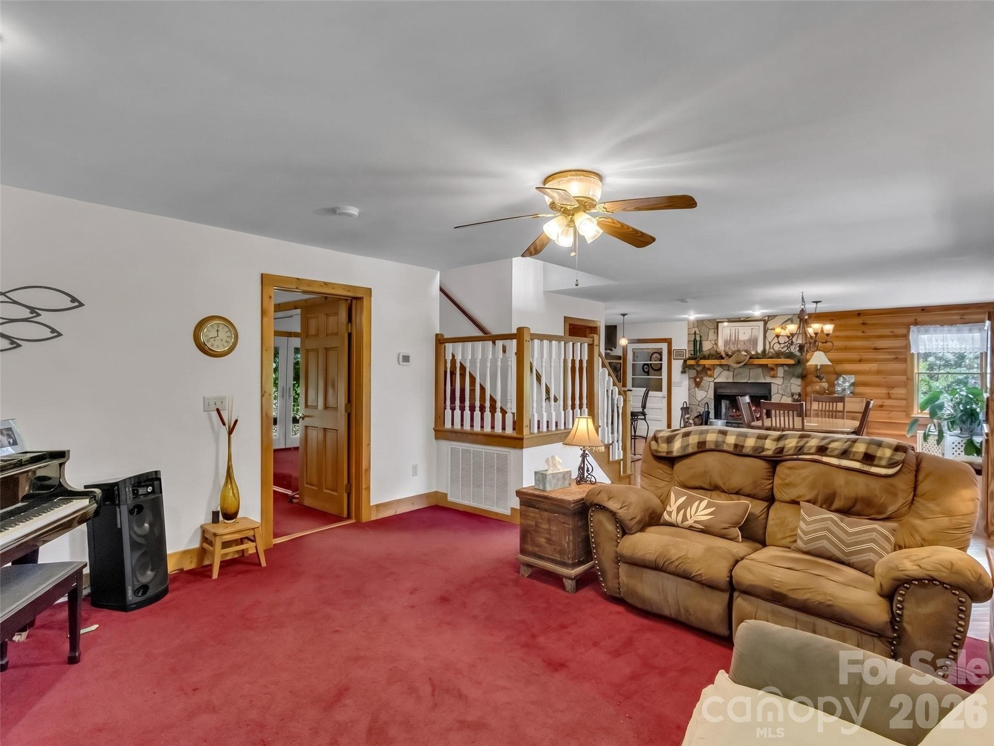 Single Family Residence at Waynesville, photo 9 of 38