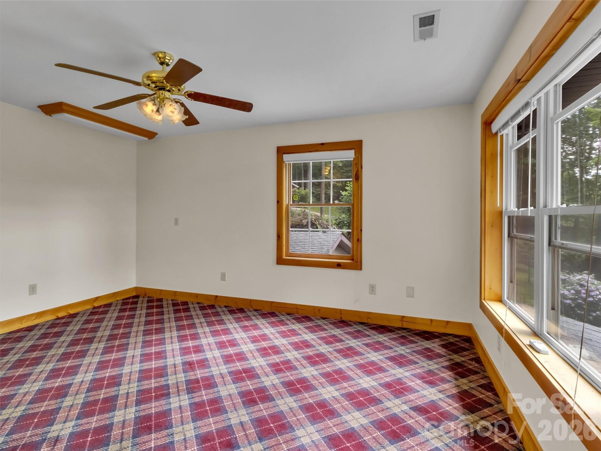 Single Family Residence at Waynesville, photo 30 of 38