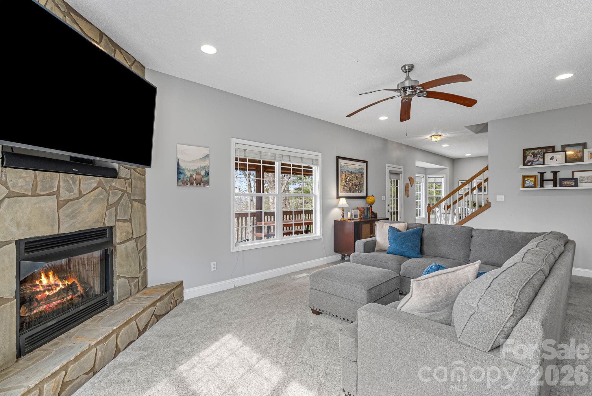 Single Family Residence at 505 Kings Ridge, Asheville, photo 4 of 44
