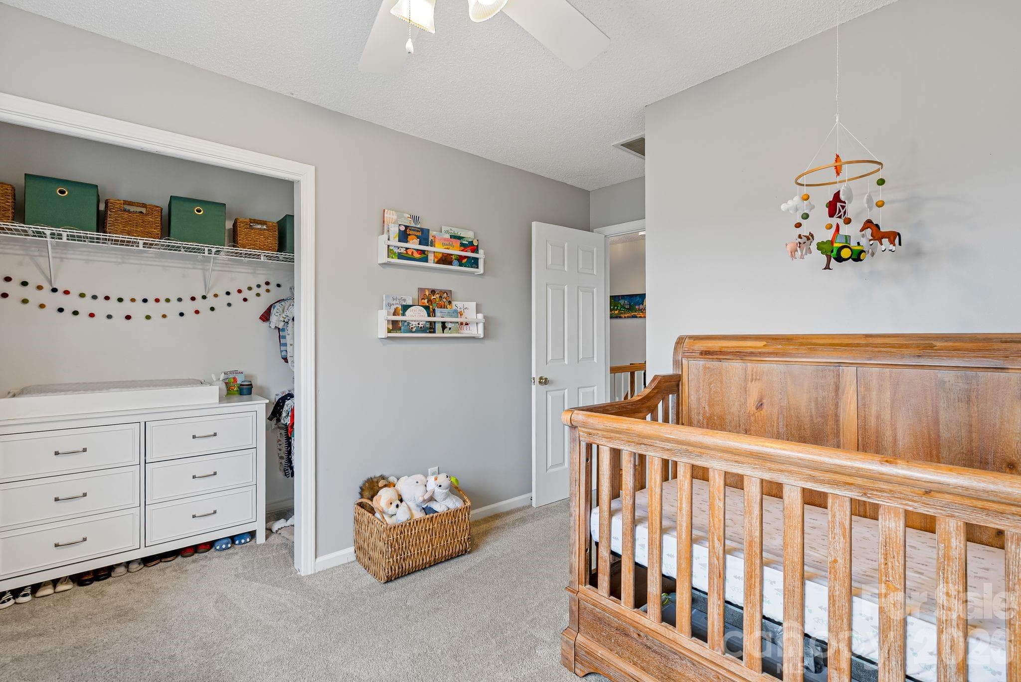 Single Family Residence at 505 Kings Ridge, Asheville, photo 26 of 44