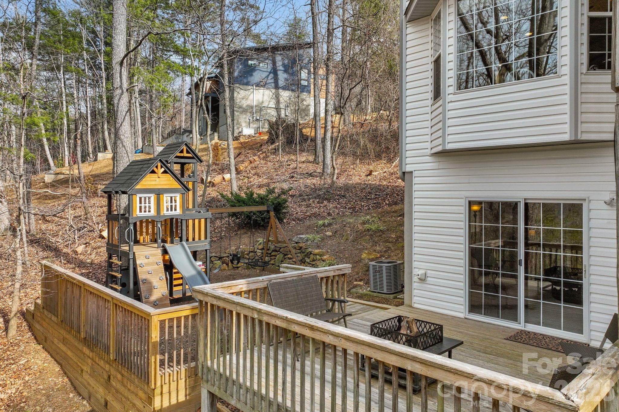 Single Family Residence at 505 Kings Ridge, Asheville, photo 35 of 44