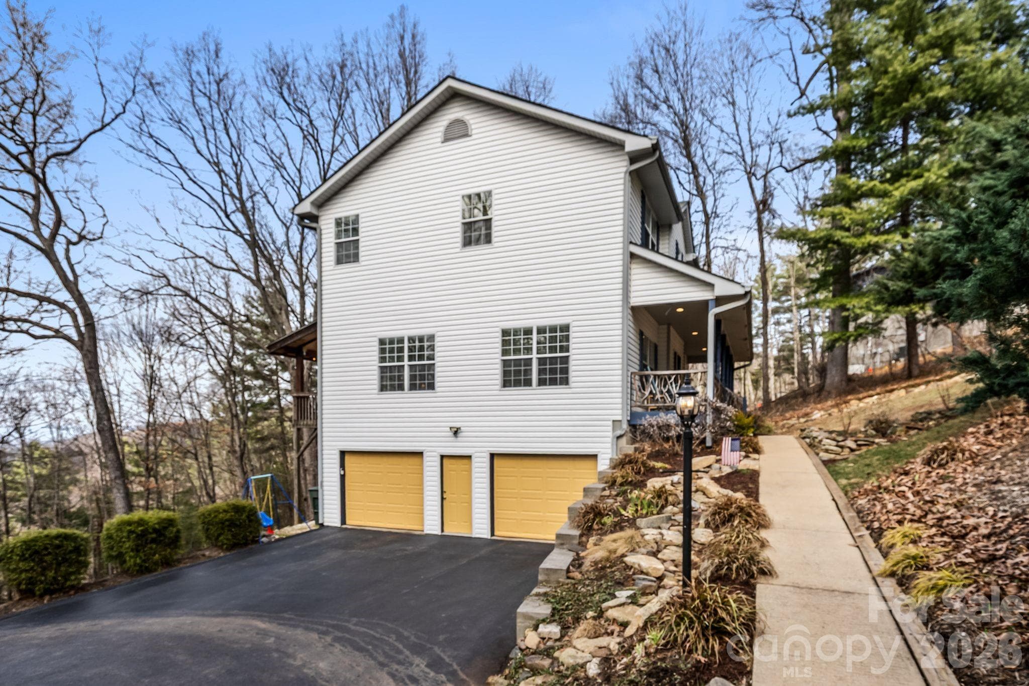 Single Family Residence at 505 Kings Ridge, Asheville, photo 38 of 44