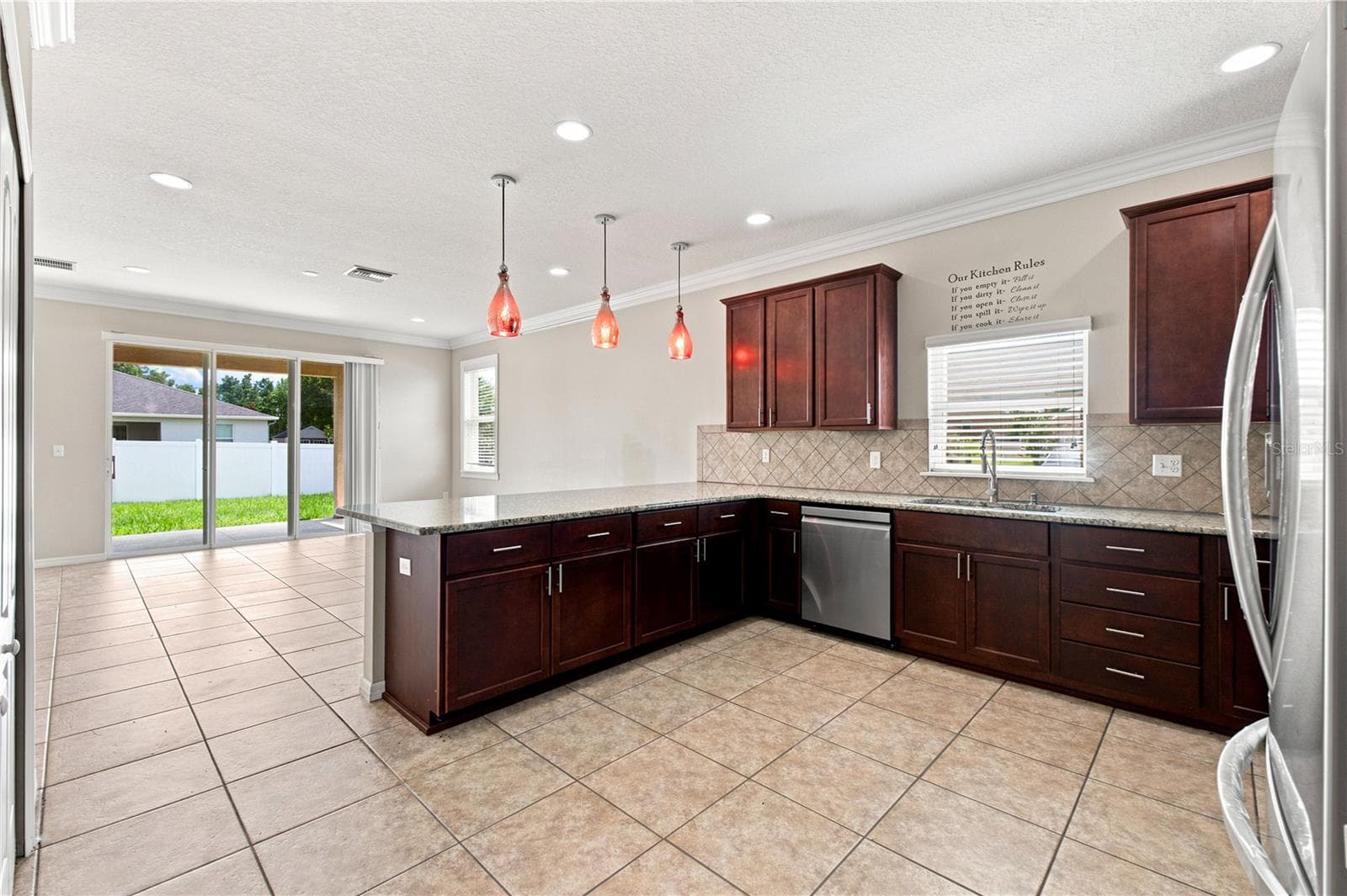 Kitchen - 13366 BARKINGSIDE PL, SPRING HILL