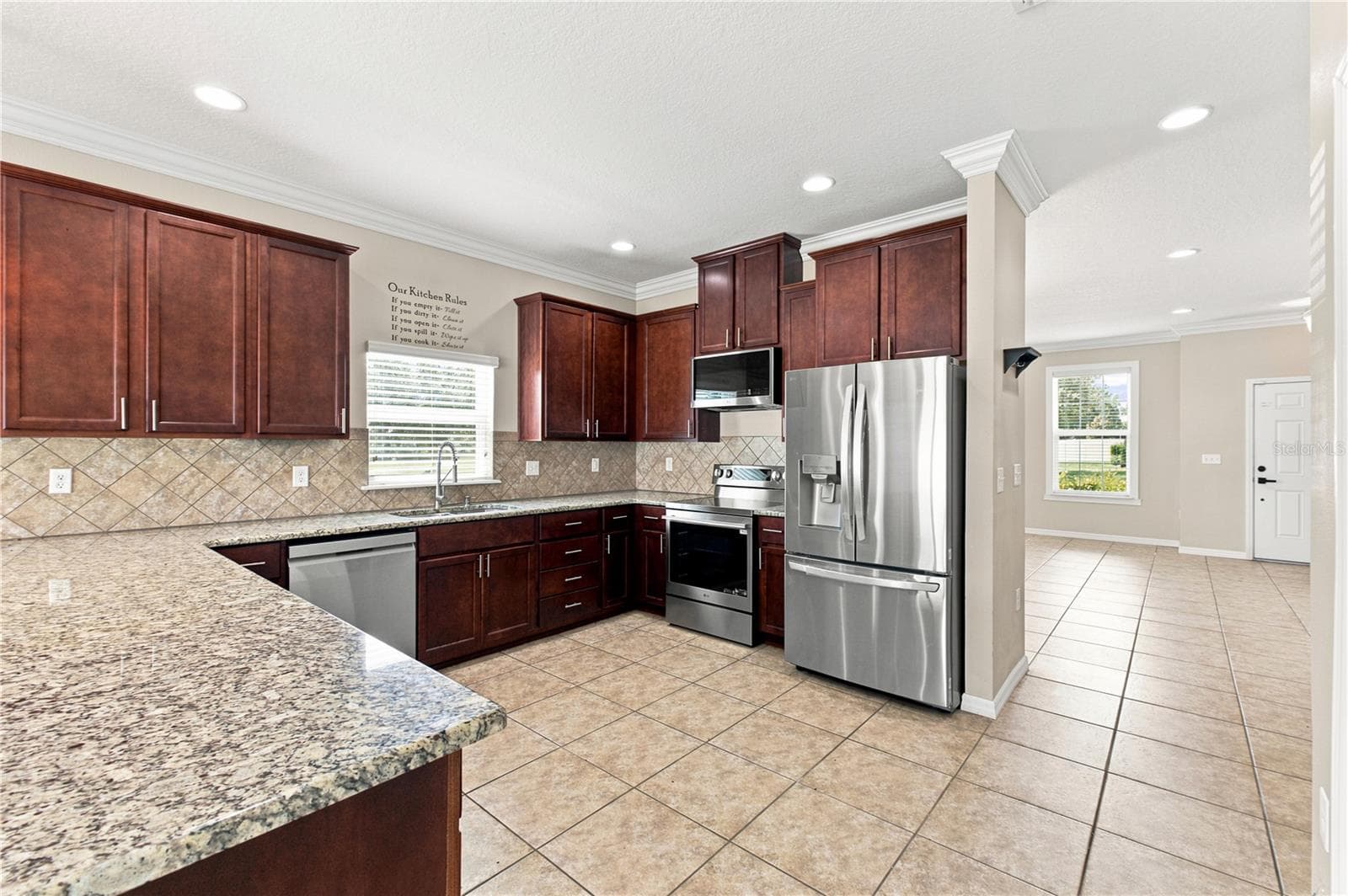 Kitchen - 13366 BARKINGSIDE PL, SPRING HILL