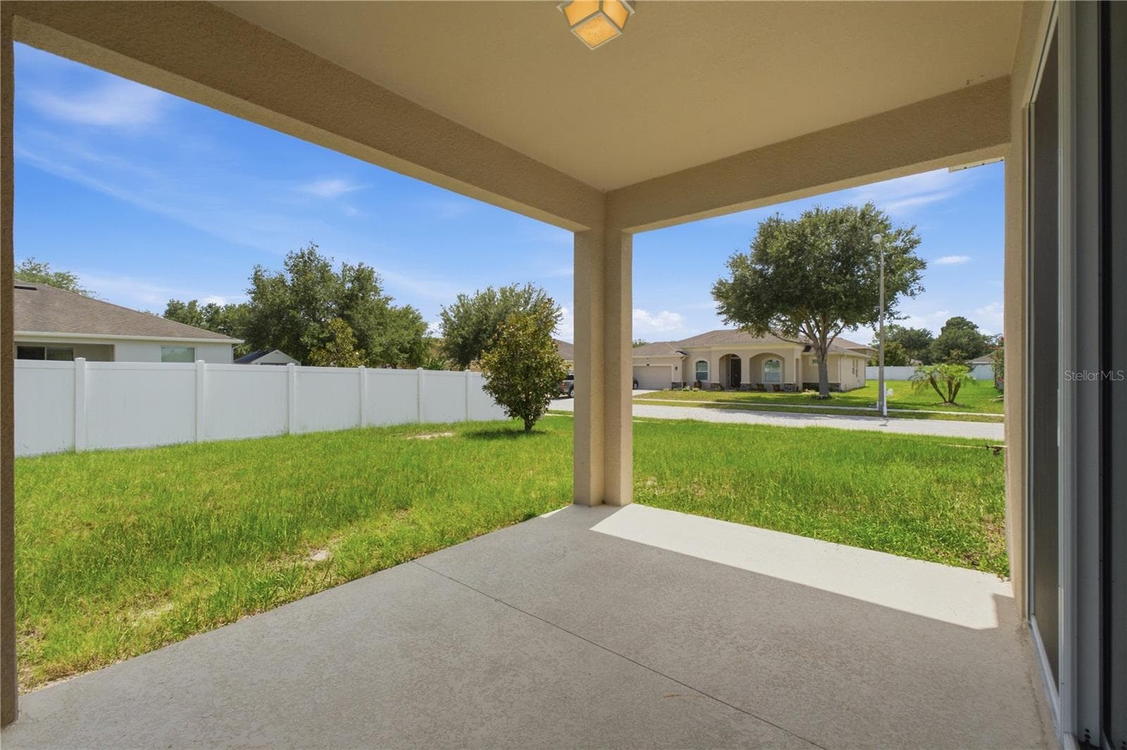 Back patio - 13366 BARKINGSIDE PL, SPRING HILL