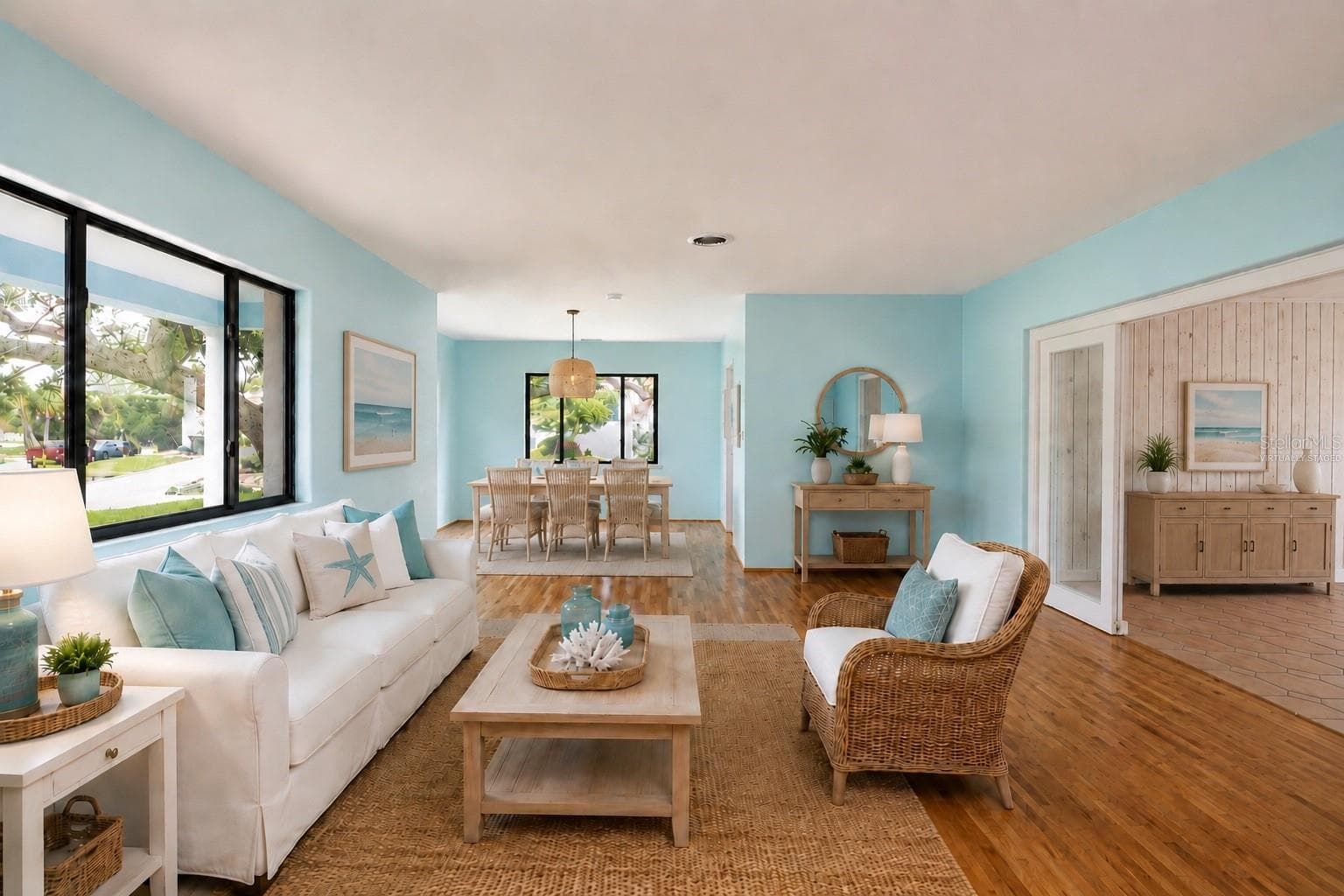 Virtually Staged - 1460 N PENINSULA DR, DAYTONA BEACH