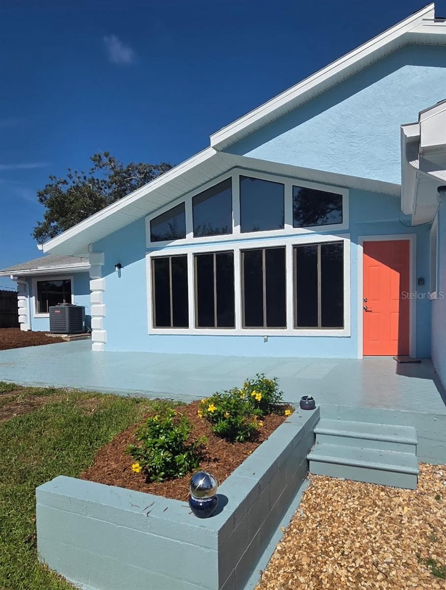 Single Family Residence at 1460 N PENINSULA DR, DAYTONA BEACH, photo 14 of 43