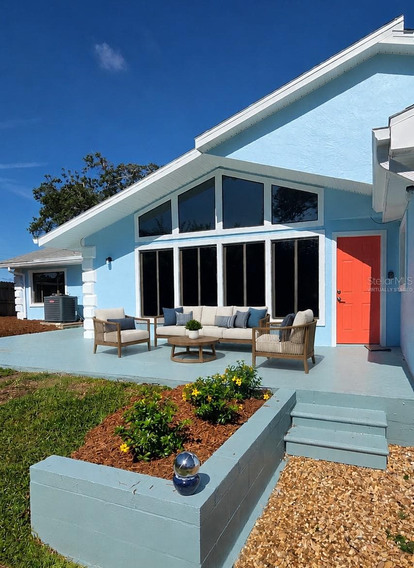 Virtually Staged - 1460 N PENINSULA DR, DAYTONA BEACH