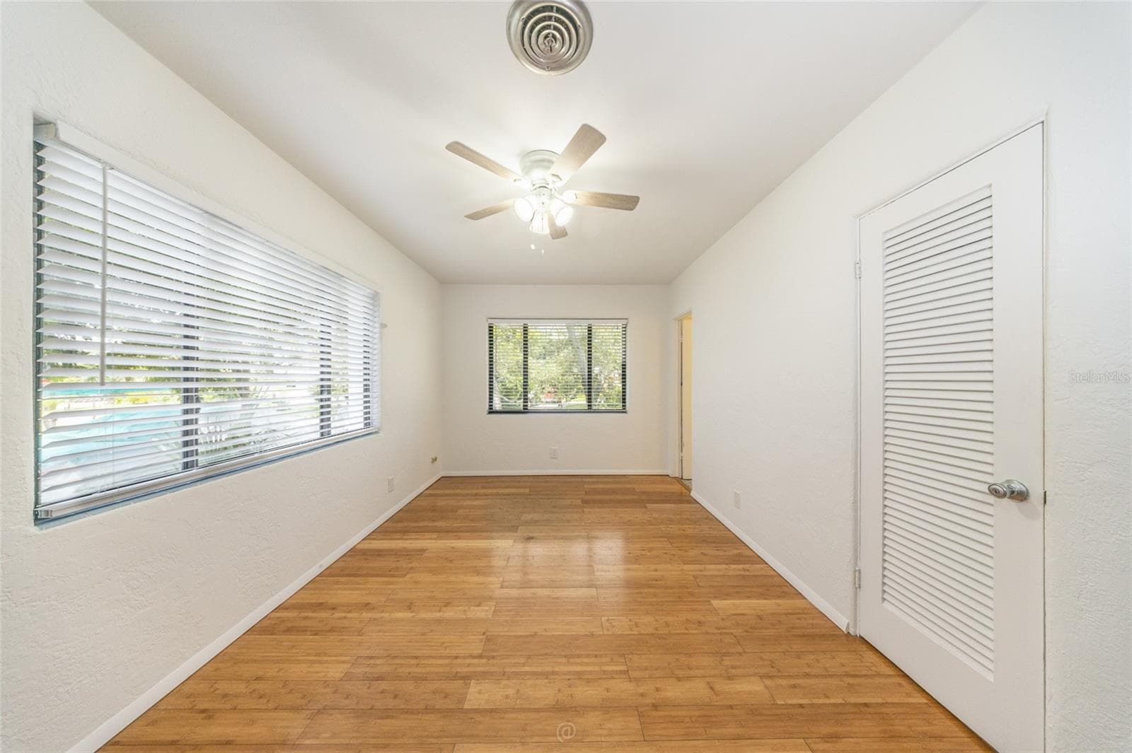 Single Family Residence at 1460 N PENINSULA DR, DAYTONA BEACH, photo 27 of 43