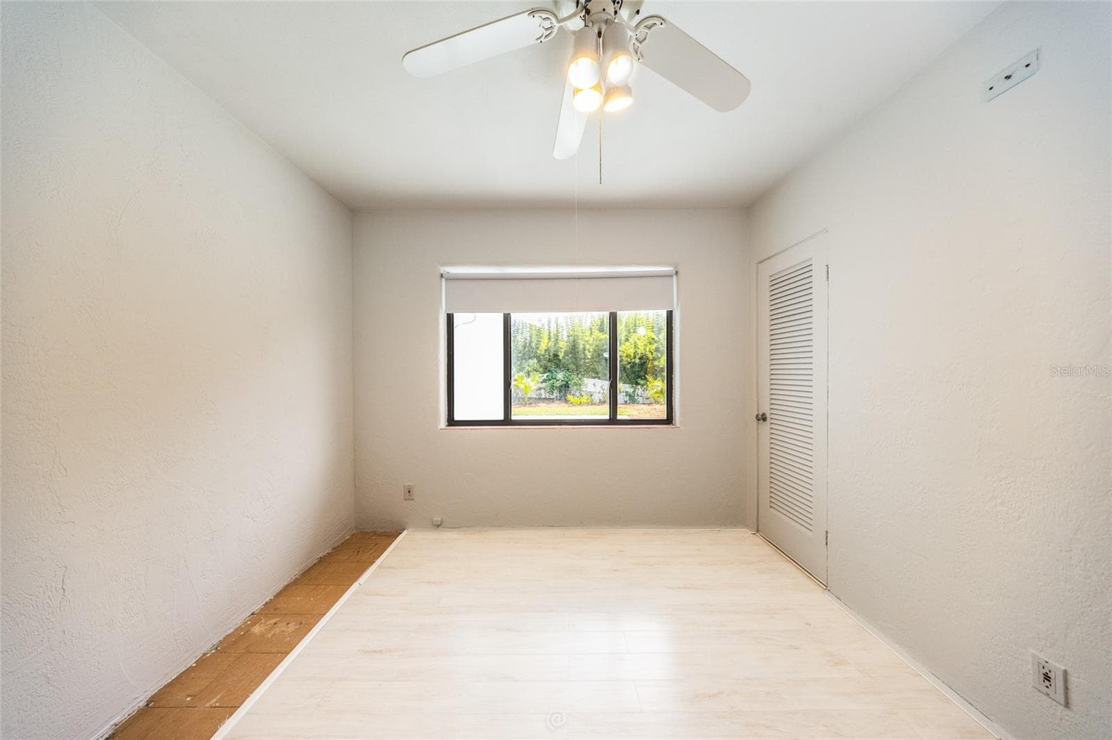 Single Family Residence at 1460 N PENINSULA DR, DAYTONA BEACH, photo 32 of 43
