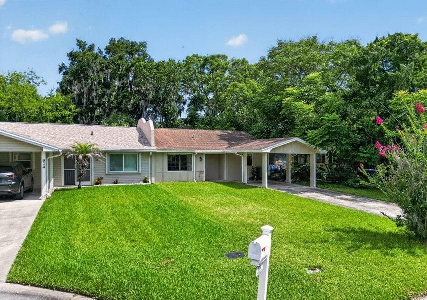 Townhouse at 912 ROYAL OAK CT, HOLLY HILL, photo 33 of 42