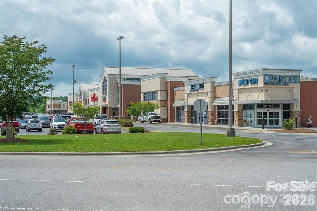 Ingles close by - 80 Buckhead Trail, Horse Shoe
