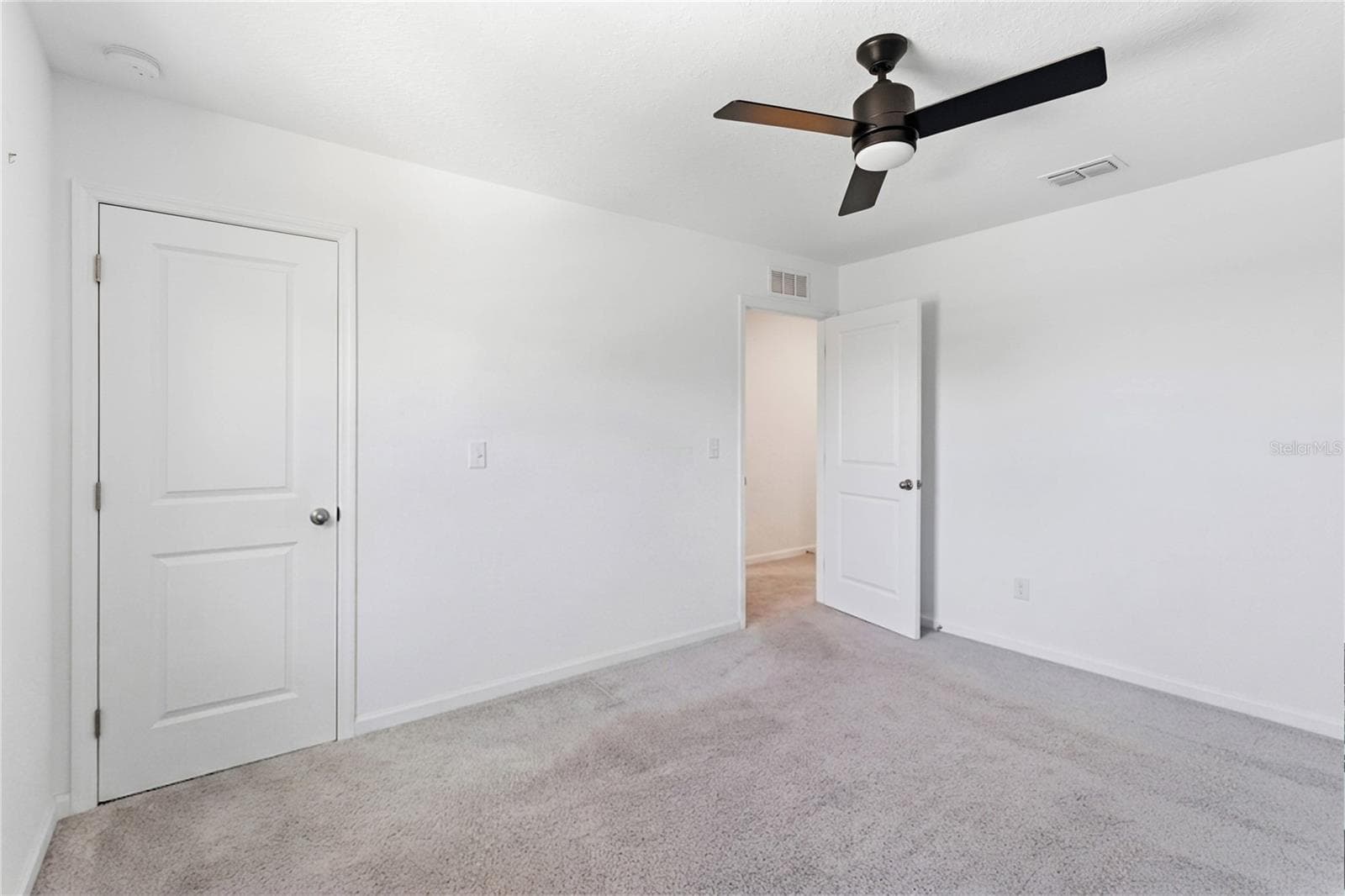 Single Family Residence at 1457 DALKEITH CV, SANFORD, photo 18 of 25