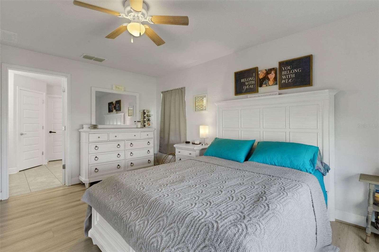 The spacious primary suite is nearby . . . - 220 HERITAGE PARK LN, MULBERRY