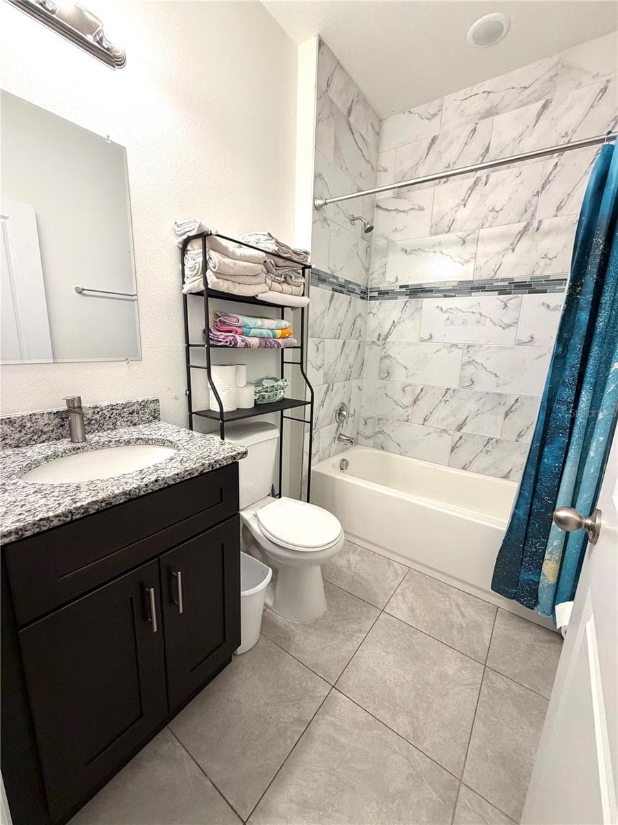 Single Family Residence at 835 MARION OAKS MNR, OCALA, photo 12 of 15