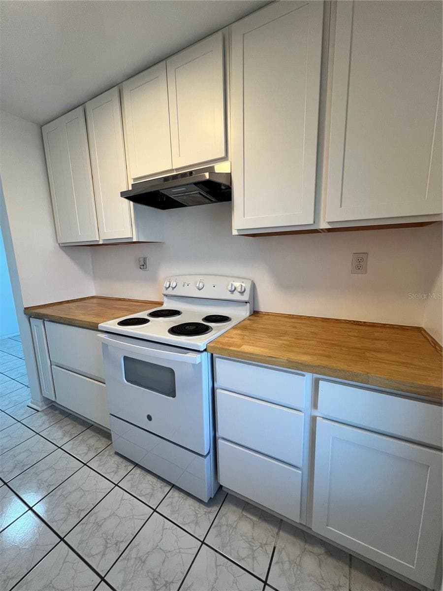 Kitchen - 1700 6TH ST NW #A38, WINTER HAVEN