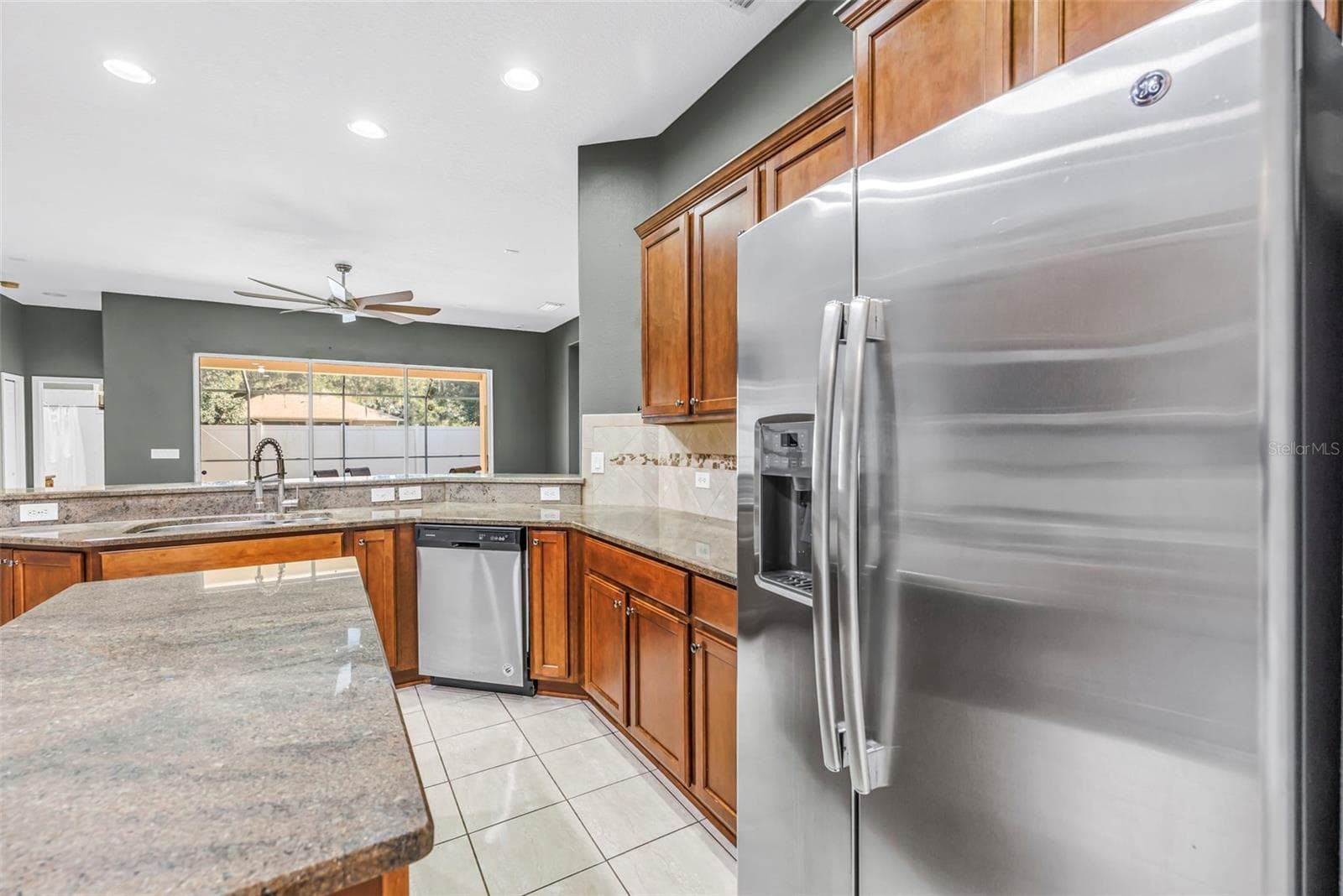 Single Family Residence at 27405 SORA BLVD, WESLEY CHAPEL, photo 26 of 42