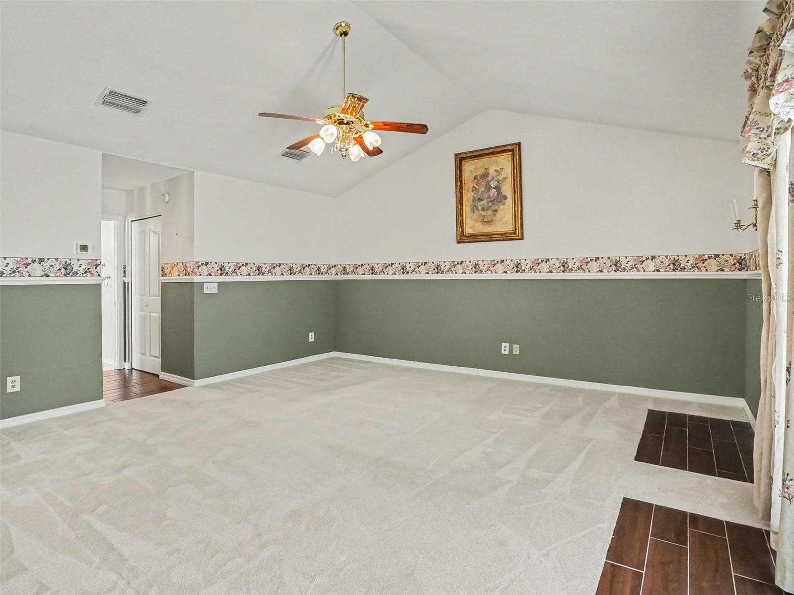 Single Family Residence at 7207 IMMOKALEE CT, ORLANDO, photo 11 of 28