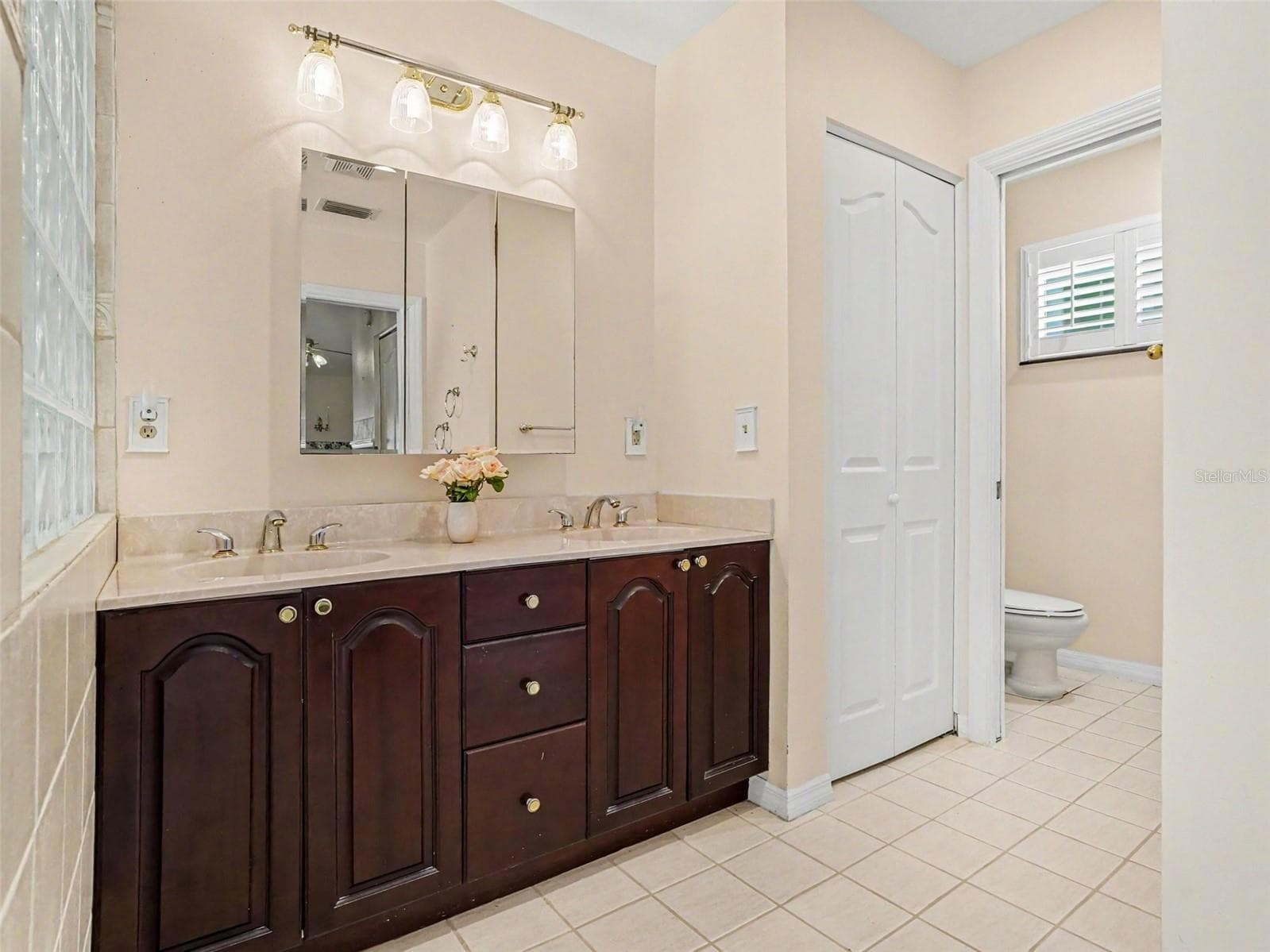 Single Family Residence at 7207 IMMOKALEE CT, ORLANDO, photo 15 of 28