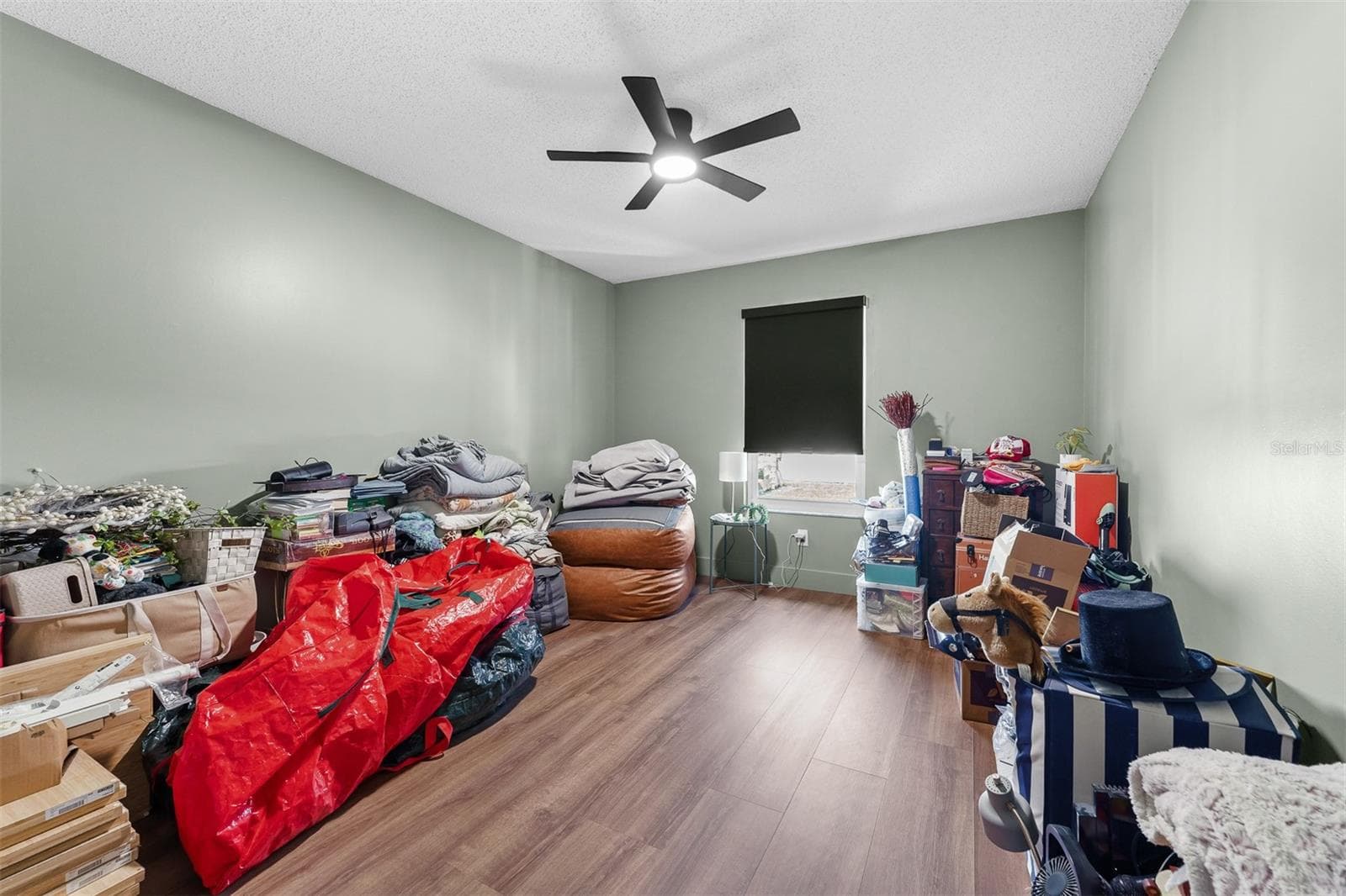 Single Family Residence at 2817 YULE TREE DR, EDGEWATER, photo 31 of 45