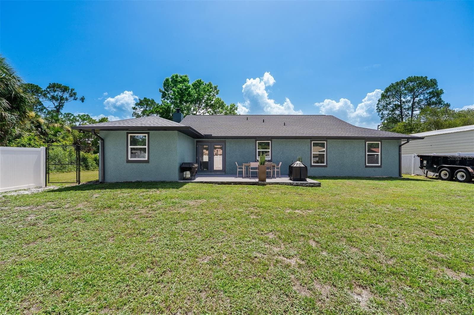 Single Family Residence at 2817 YULE TREE DR, EDGEWATER, photo 38 of 45