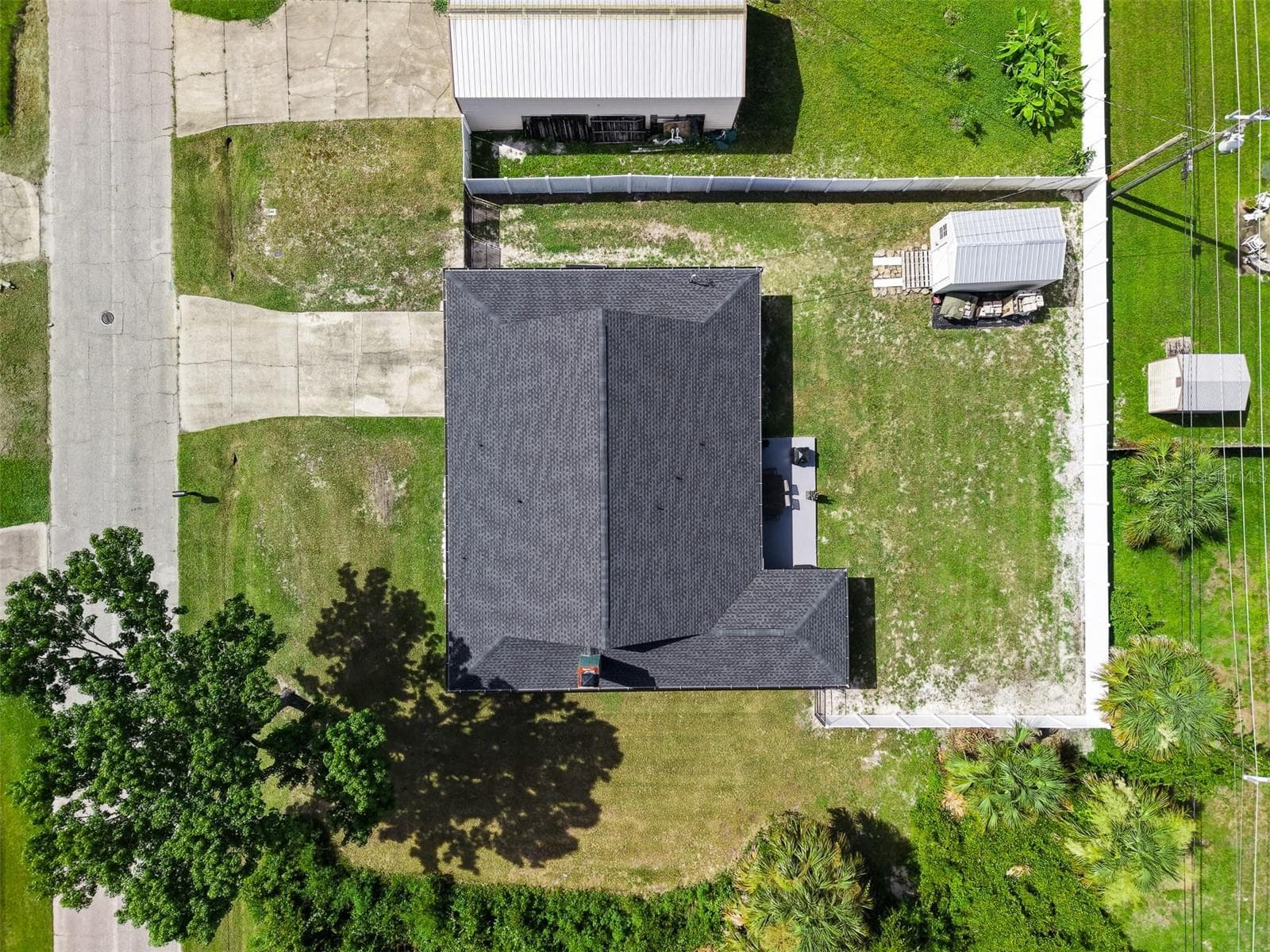 Single Family Residence at 2817 YULE TREE DR, EDGEWATER, photo 45 of 45