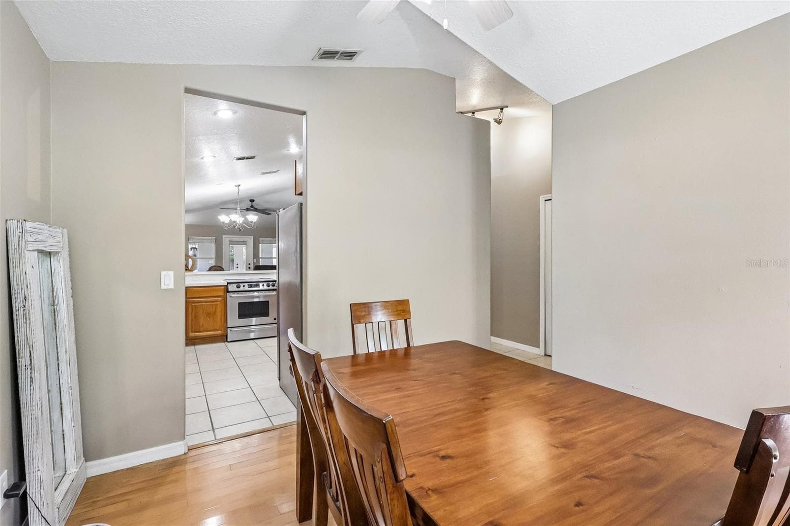 Single Family Residence at 619 CORAL WAY, WINTER SPRINGS, photo 12 of 32