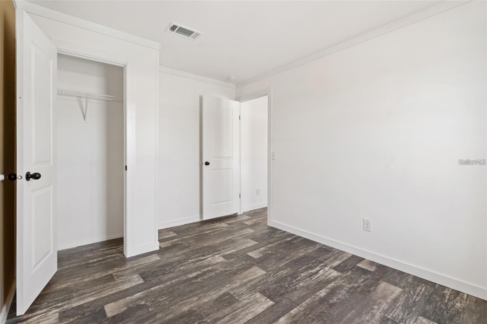 Manufactured Home at 5234 YELLOW PINE ST N, ST PETERSBURG, photo 14 of 26