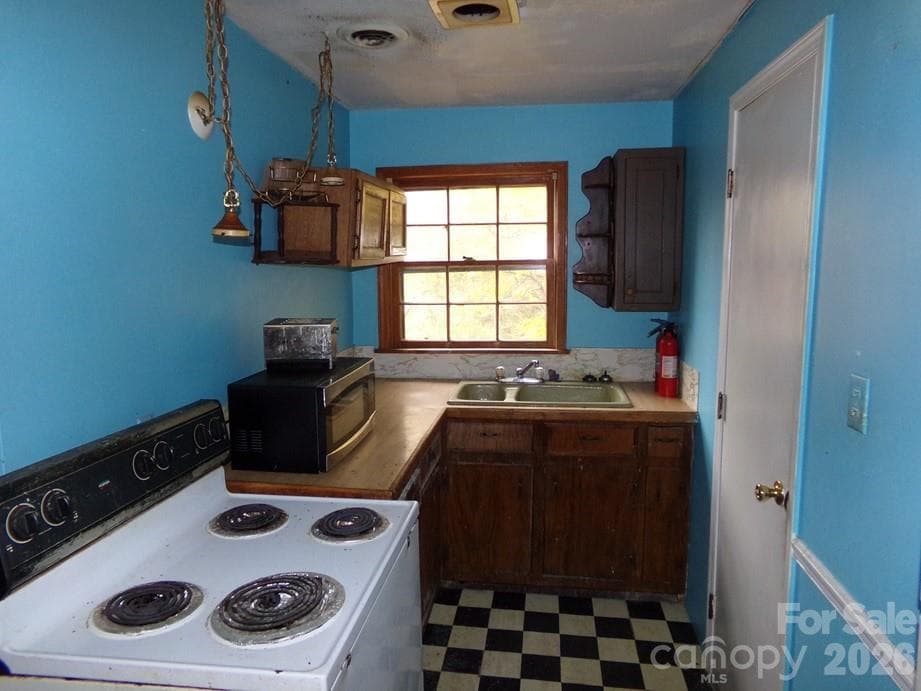 Upstairs Kitchen - 627 Bolick Road, Fort Mill
