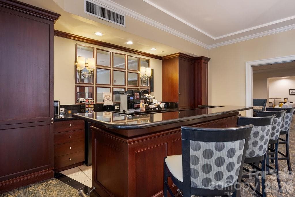Community Coffee Bar - 300 W 5th Street, Charlotte