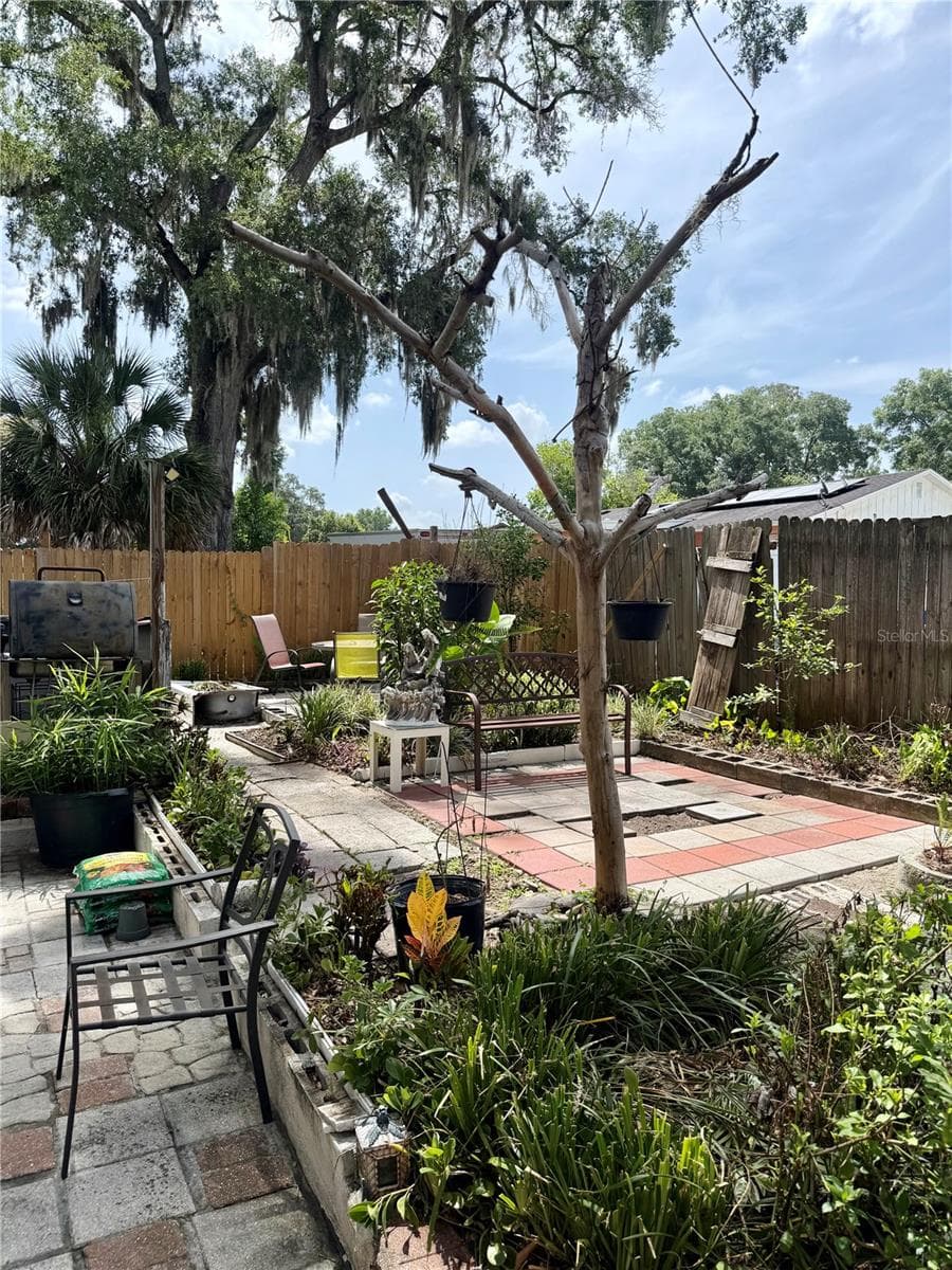 Single Family Residence at 5832 ELON DR, ORLANDO, photo 10 of 50