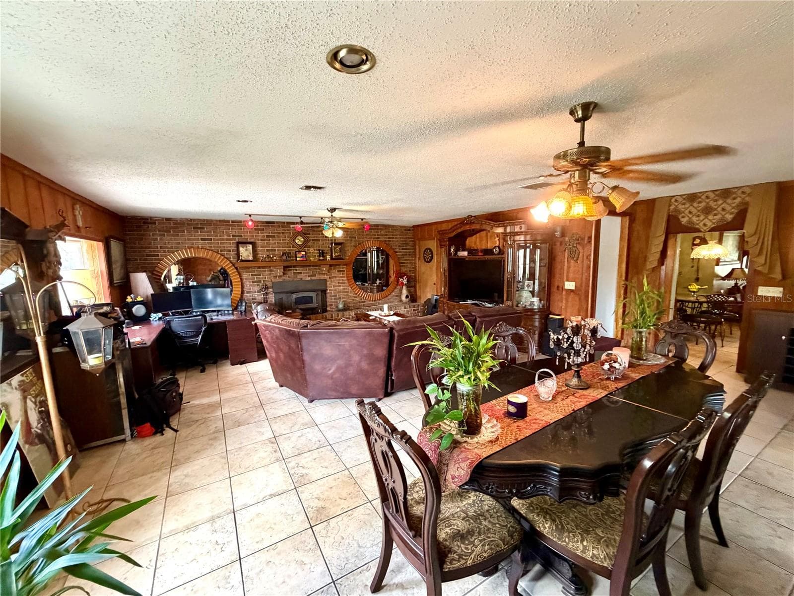 Single Family Residence at 5832 ELON DR, ORLANDO, photo 15 of 50