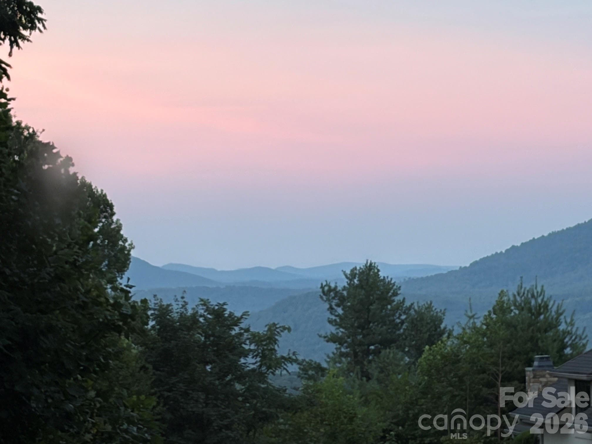 Sunrise mountain views - Hendersonville