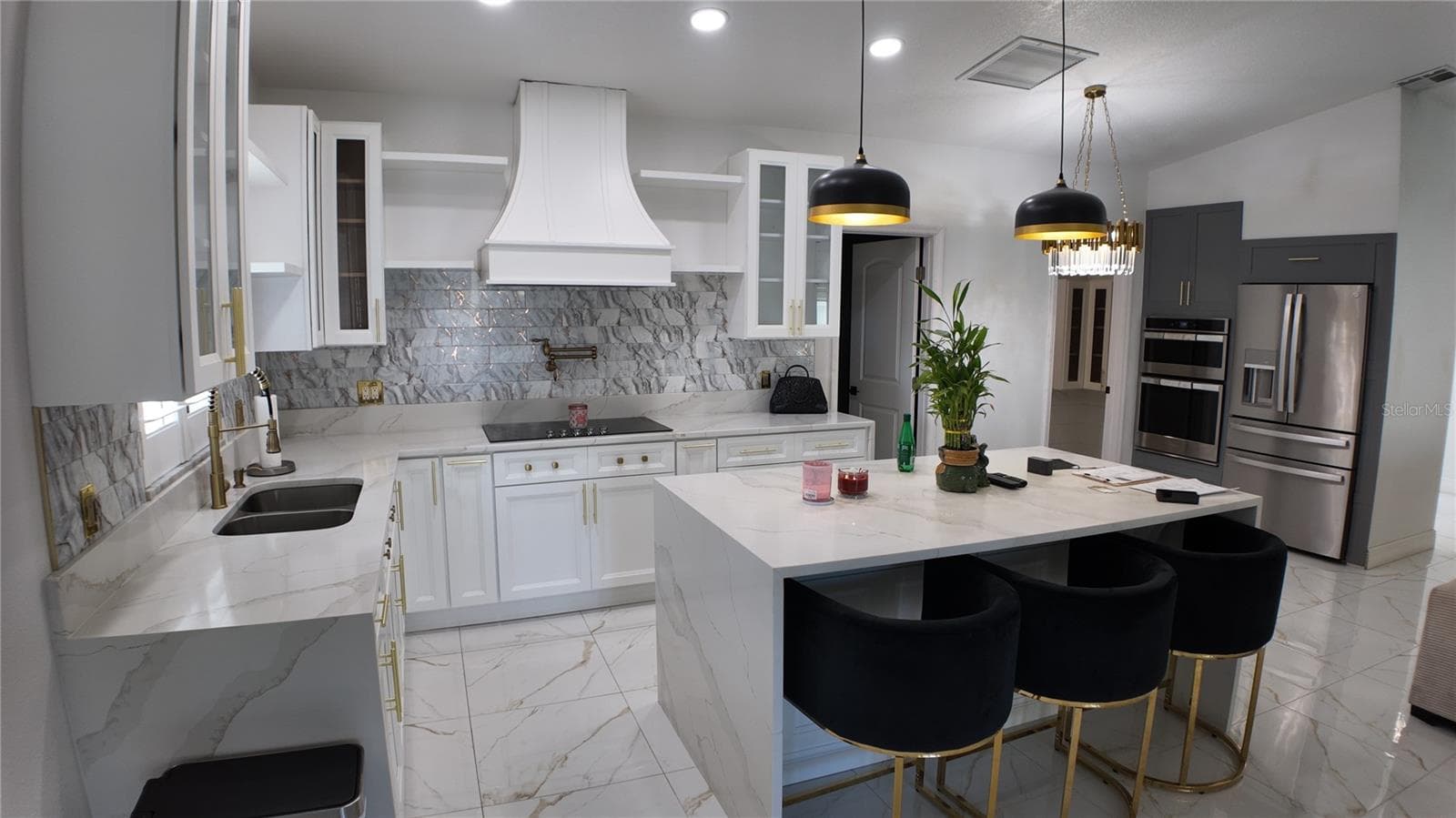 Single Family Residence at 1241 ANGELINE AVE, ORLANDO, photo 14 of 26
