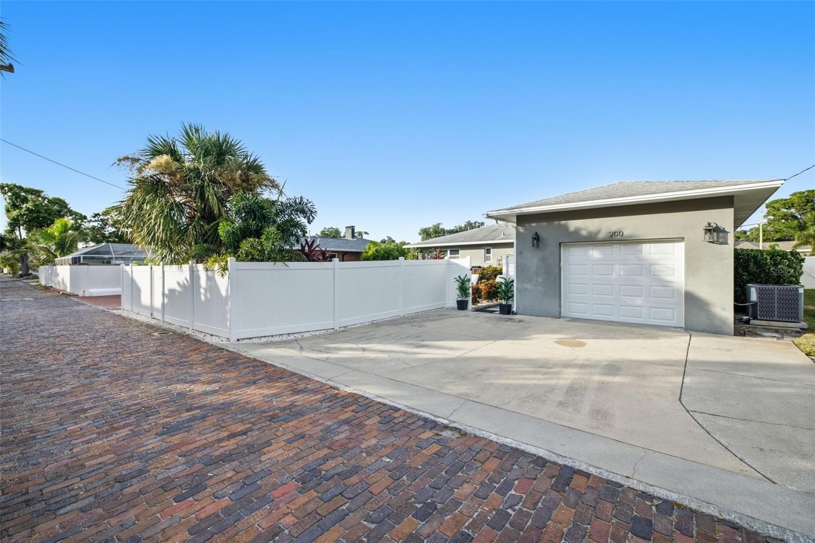 Single Family Residence at 200 PARK ST N, ST PETERSBURG, photo 40 of 56