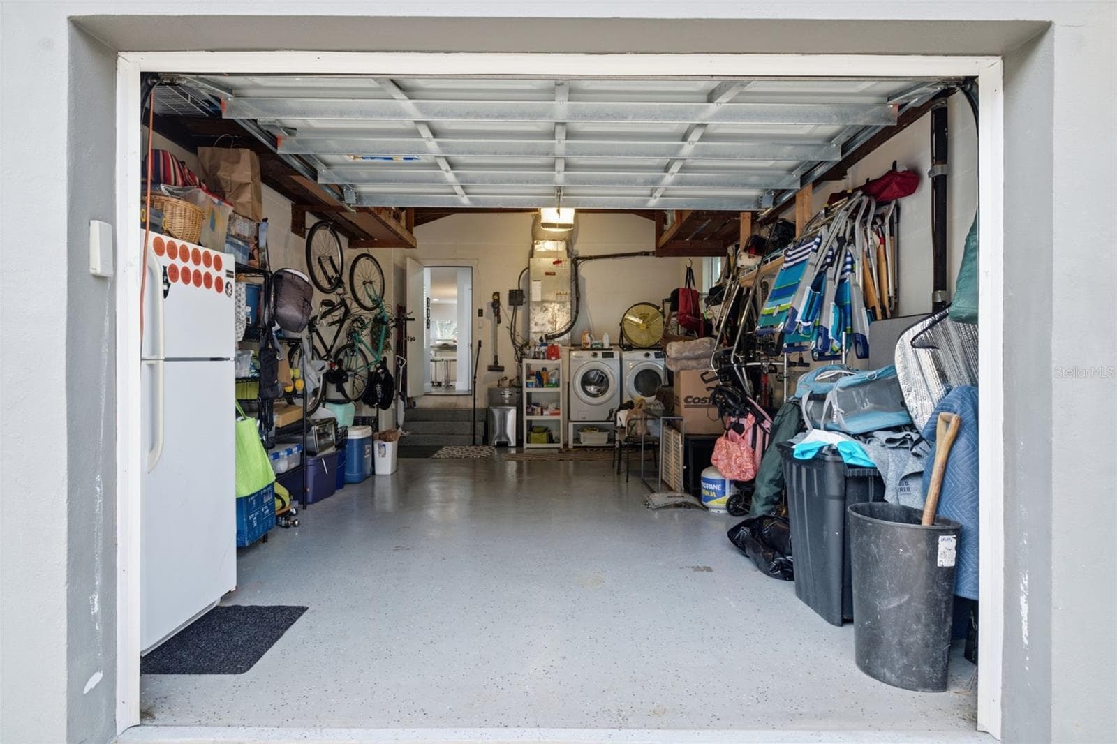 Oversized One car garage - 200 PARK ST N, ST PETERSBURG