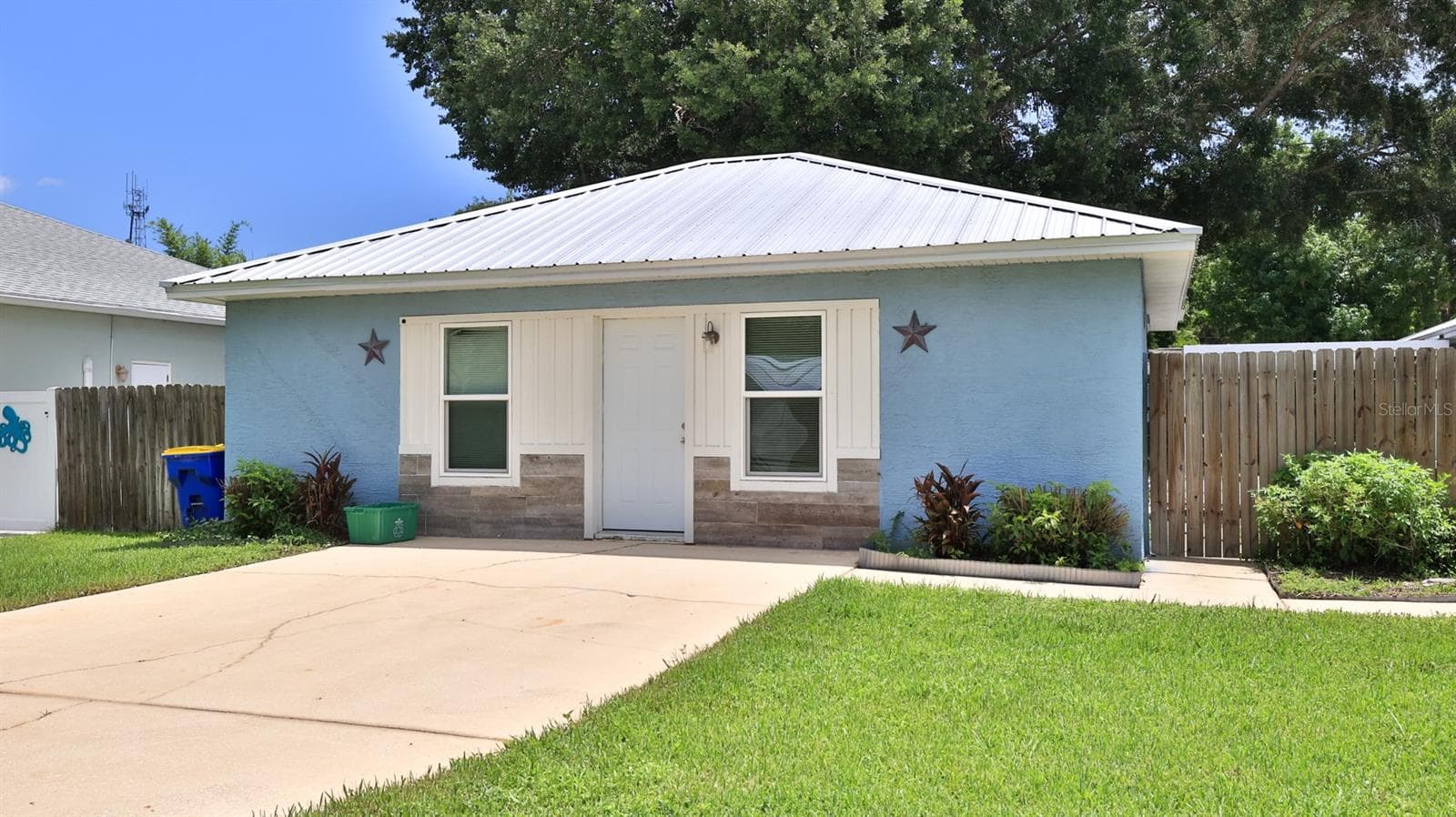 Mother In-Law suite/Guest House - 2773 DATE PALM DR, EDGEWATER