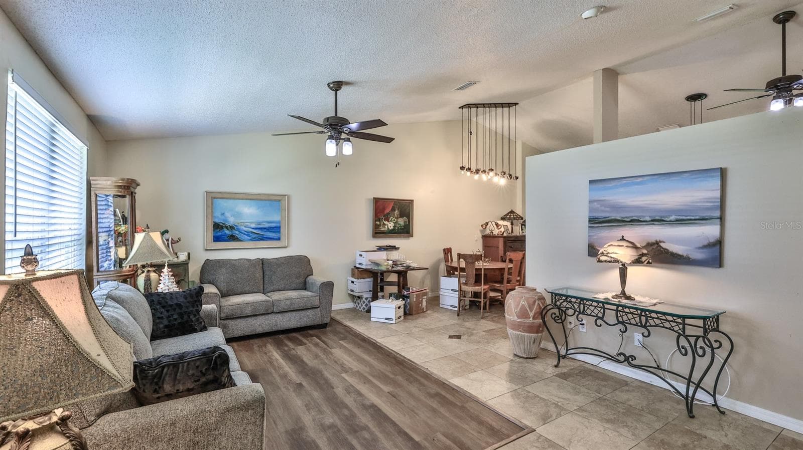 Single Family Residence at 2773 DATE PALM DR, EDGEWATER, photo 6 of 41