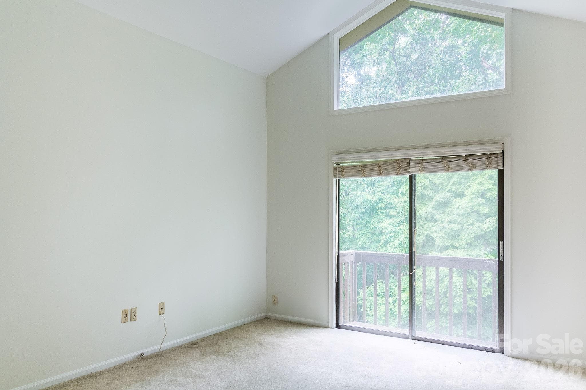 Condominium at 17 Knoll Drive, Columbus, photo 6 of 31