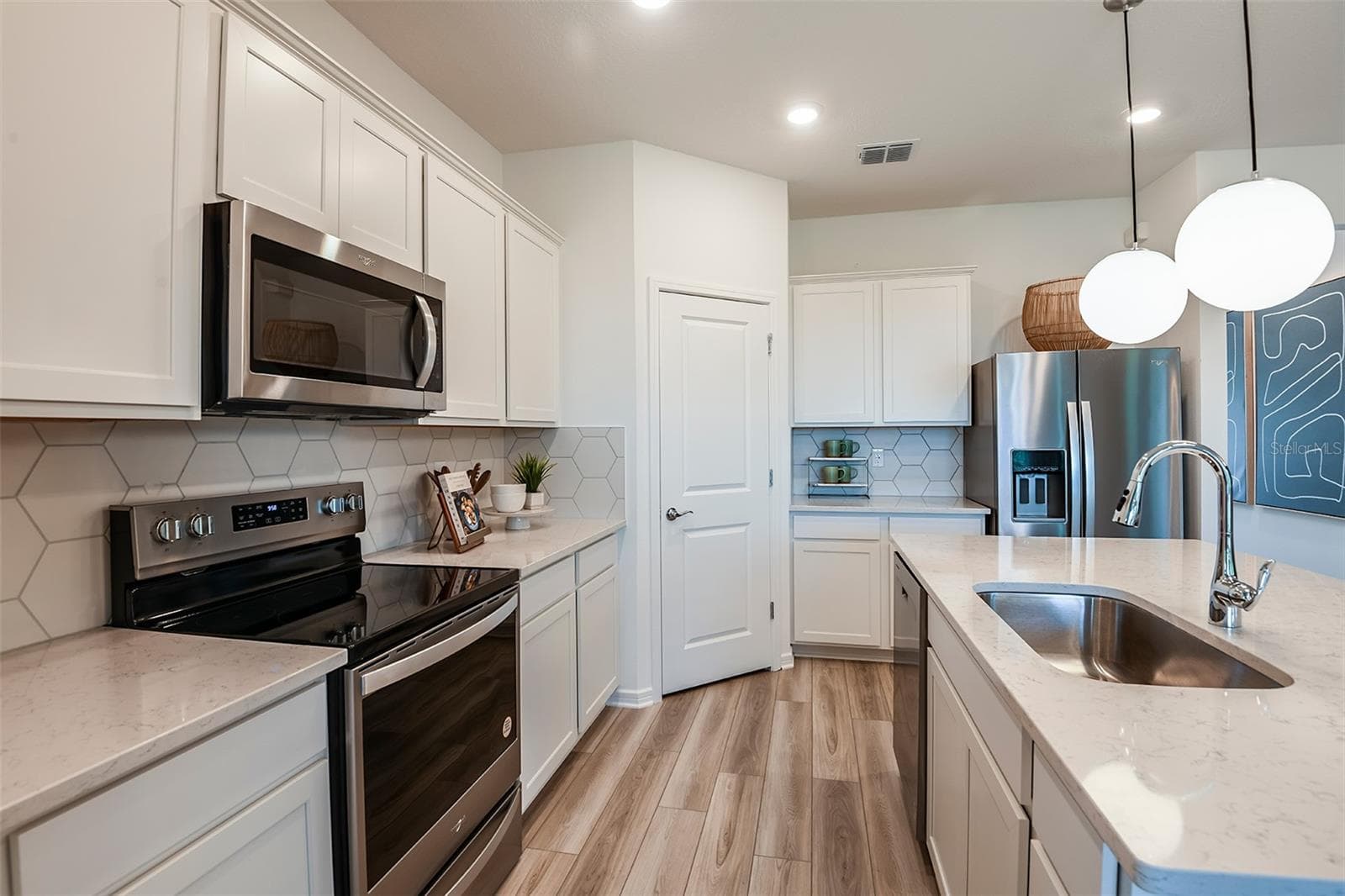 Model Representation - 3663 OBSIDIAN DR, SPRING HILL