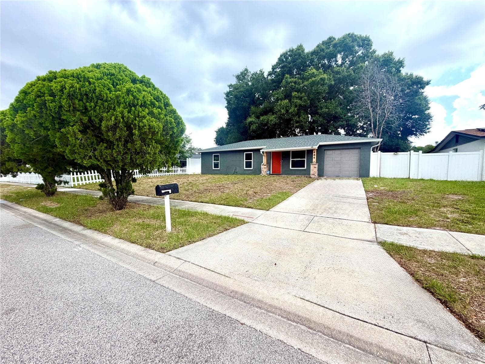 464 NEW MEADOWS CT
