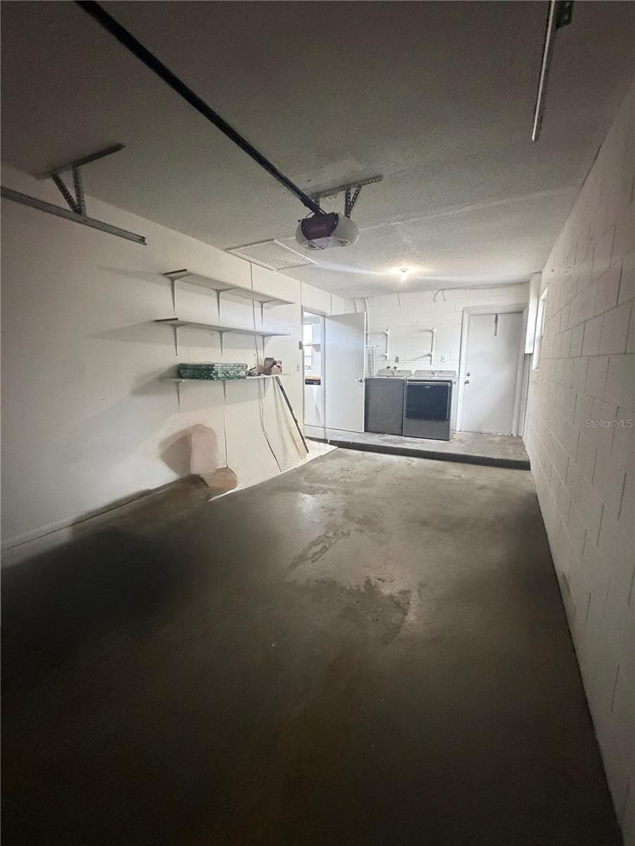 1 car garage - 464 NEW MEADOWS CT, OCOEE